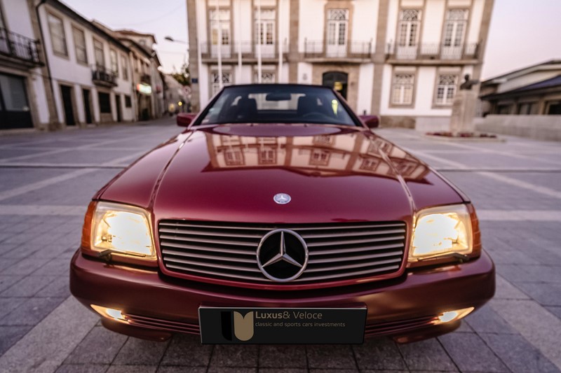 1990 Mercedes Benz 300SL24